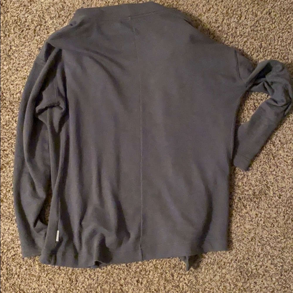 Lightweight Gray Jacket - image 4